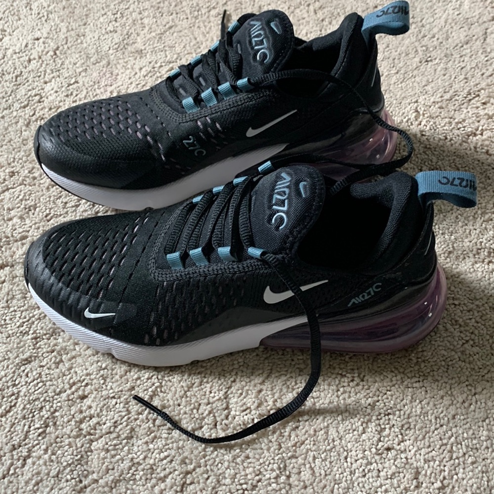 Nike air 27c.